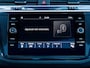 Volkswagen Tiguan 1.5 TSI Elegance | Trekhaak | Achteruitrijcamera | IQ Light Matrix | Navigatie | Stoelverwarming | Stuurwiel Verwarmd | Head-Up Display | Apple Carplay | AndroidAuto | Parkeersensoren |