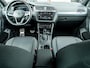 Volkswagen Tiguan 1.5 TSI Elegance | Trekhaak | Achteruitrijcamera | IQ Light Matrix | Navigatie | Stoelverwarming | Stuurwiel Verwarmd | Head-Up Display | Apple Carplay | AndroidAuto | Parkeersensoren |