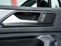 Volkswagen Tiguan 1.5 TSI Elegance | Trekhaak | Achteruitrijcamera | IQ Light Matrix | Navigatie | Stoelverwarming | Stuurwiel Verwarmd | Head-Up Display | Apple Carplay | AndroidAuto | Parkeersensoren |