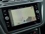 Volkswagen Tiguan 1.5 TSI Elegance | Trekhaak | Achteruitrijcamera | IQ Light Matrix | Navigatie | Stoelverwarming | Stuurwiel Verwarmd | Head-Up Display | Apple Carplay | AndroidAuto | Parkeersensoren |