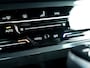 Volkswagen Tiguan 1.5 TSI Elegance | Trekhaak | Achteruitrijcamera | IQ Light Matrix | Navigatie | Stoelverwarming | Stuurwiel Verwarmd | Head-Up Display | Apple Carplay | AndroidAuto | Parkeersensoren |