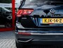 Volkswagen Tiguan Allspace 1.5 TSI Life Business 7p. | Camera | Keyless | ErgoActive Seats | Stoelverwarming | Stuurwiel Verwarmd | Elektrische Kofferklep | 7 Persoons | Adaptieve Cruise Control | Virtual Cockpit |