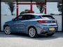 BMW X2 xDrive25e High Executive | M-Sport | Harman & Kardon | Leder | Memory | Camera | Stoelverwarming | Navigatie | Climate Control | M Pakket | Sportstoelen | 19'' Lichtmetalen Velgen | Parkeersensoren |