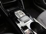 Peugeot 208 1.2 Hybrid 110 e-DCS6 Business | Navigatie | Achteruitrij | Camera | Parkeersensoren Voor + Achter | Armsteun | Apple Carplay/Android Auto |
