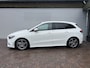 Mercedes-Benz B-klasse 180 Business Solution AMG