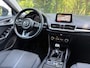 Mazda 3 2.0 SkyActiv-G 120 SkyLease+ -STOEL + STUURWIELVERWARMING-LED-CAMERA-CLIMA-CRUISE-DAB+-ORIGINEEL NEDERLANDS-DEALER OH!