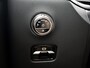 Mercedes-Benz GLC 300 e 4MATIC Plug-In Hybride Luxury | Trekhaak | Panoramdak | Memory | Stoel en Stuurverwarming | Dode Hoek Ass. |  CarPlay | Inclusief 24 maanden Mercedes-Benz Certified garantie voor Europa.