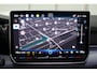Volkswagen Golf 1.5 TSI Goal Navigatie | Panoramadak | 4-Seizoenen banden | Parkeersensoren | Fabrieksgarantie