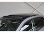Volkswagen Golf 1.5 TSI Goal Navigatie | Panoramadak | 4-Seizoenen banden | Parkeersensoren | Fabrieksgarantie