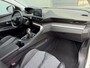 Peugeot 3008 BWJ 2017 | 1.2T 131PK Première | TREKHAAK | LEDER/STOF | CAMERA A | CARPLAY | CLIMA | NAVI | 19'' LMV | PDC 2X |