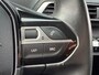 Peugeot 3008 BWJ 2017 | 1.2T 131PK Première | TREKHAAK | LEDER/STOF | CAMERA A | CARPLAY | CLIMA | NAVI | 19'' LMV | PDC 2X |