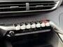 Peugeot 3008 BWJ 2017 | 1.2T 131PK Première | TREKHAAK | LEDER/STOF | CAMERA A | CARPLAY | CLIMA | NAVI | 19'' LMV | PDC 2X |