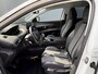 Peugeot 3008 BWJ 2017 | 1.2T 131PK Première | TREKHAAK | LEDER/STOF | CAMERA A | CARPLAY | CLIMA | NAVI | 19'' LMV | PDC 2X |