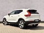 Volvo XC40 Plug-in Hybrid T4 Ultimate Bright | Panoramadak | Stoel- en stuurverwarming | Elektrische stoelverstelling | Navigatie | Apple Carplay / Android Auto | Getint glas | 19 inch velgen | LED koplampen | Climate control |