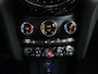 MINI Cooper 5-Deurs 1.5 Business Edition | Automaat | Navigatie | Stoel verwarming | Sfeer verlichting | Virtual cockpit | Half leder | Climate Control | Parkeer sensoren | DAB | Lichtmetalen Velgen| Union jack achterlichten