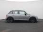 MINI Cooper 5-Deurs 1.5 Business Edition | Automaat | Navigatie | Stoel verwarming | Sfeer verlichting | Virtual cockpit | Half leder | Climate Control | Parkeer sensoren | DAB | Lichtmetalen Velgen| Union jack achterlichten