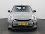 MINI Cooper 5-Deurs 1.5 Business Edition | Automaat | Navigatie | Stoel verwarming | Sfeer verlichting | Virtual cockpit | Half leder | Climate Control | Parkeer sensoren | DAB | Lichtmetalen Velgen| Union jack achterlichten