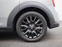 MINI Cooper 5-Deurs 1.5 Business Edition | Automaat | Navigatie | Stoel verwarming | Sfeer verlichting | Virtual cockpit | Half leder | Climate Control | Parkeer sensoren | DAB | Lichtmetalen Velgen| Union jack achterlichten