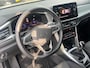 Volkswagen T-Roc 1.0 TSI Oranje Edition l IQ Light l Adaptive Cr Control l Climate Control l Digital Dash l Draadloos Lader l Full Map Navi l PDC Voor en achter l