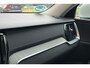 Volvo V60 T8 Twin Engine AWD Inscription | Trekhaak | Panoramadak | Adaptieve Bochtverlichting | BLIS Dodehoekdetectie | Apple Carplay/ Android Auto | Parkeercamera | Verwarmbare Voorstoelen | Navigatie