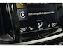 Volvo V60 T8 Twin Engine AWD Inscription | Trekhaak | Panoramadak | Adaptieve Bochtverlichting | BLIS Dodehoekdetectie | Apple Carplay/ Android Auto | Parkeercamera | Verwarmbare Voorstoelen | Navigatie