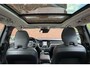 Volvo V60 T8 Twin Engine AWD Inscription | Trekhaak | Panoramadak | Adaptieve Bochtverlichting | BLIS Dodehoekdetectie | Apple Carplay/ Android Auto | Parkeercamera | Verwarmbare Voorstoelen | Navigatie