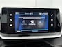 Peugeot 208 Active 75pk | Navigatie | Airco | Cruise Control | Parkeersensoren | Apple Carplay / Android Auto | DAB+ radio | Bluetooth | Automatisch dimlicht | Multifunctioneel lederen stuurwiel | Dealeronderhouden |