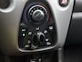 Peugeot 108 1.0 72pk Active | LAGE KM | Airco | Getint Glas | IsoFix |