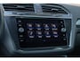 Volkswagen Tiguan 1.5 TSI ACT Highline Business R|Trekhaak|Camera|Stoelverwarming|