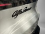 Alfa Romeo Junior 1.2 Turbo Hybrid Ibrida Speciale | Navigatie | Parkeersensoren | Camera | Apple Carplay/Android Auto | LMV 18"| Cimate Control | Cruise control |
