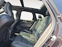 Volvo XC60 2.0 T8 Plug-in hybrid AWD Ultra Black Edition | Luchtvering | Trekhaak | Getint glas | 21 inch |