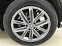 Lexus LBX Emotion 2WD | Tech Pack | Bi-Tone | Lexus Link + |