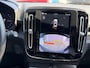Volvo XC40 Recharge Core 70 kWh VAN: 32.900,- VOOR: 30.877,- UW WKVOORDEEL: 2.023,- | SOH 96% | VOLVO DEALER ONDERHOUDEN| ACHTERUITRIJCAMERA| WARMTEPOMP| STOEL + STUURVERWARMING