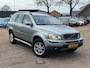 Volvo XC90 3.2 Summum AUTOMAAT 7 ZITS LEER LEZEN !!!!!!!!