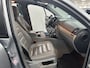 Volkswagen Touareg 3.0 V6 TDI Highline / SUPER NETJES / RIJDT SCHAKELT TOP / DEALER ONDERHOUDEN