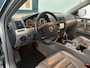Volkswagen Touareg 3.0 V6 TDI Highline / SUPER NETJES / RIJDT SCHAKELT TOP / DEALER ONDERHOUDEN