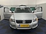Volkswagen Touareg 3.0 V6 TDI Highline / SUPER NETJES / RIJDT SCHAKELT TOP / DEALER ONDERHOUDEN