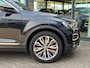 Volkswagen T-Roc 1.5 TSI Sport Business R - Navi - camera - stoelverw