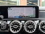 Mercedes-Benz A-klasse 180 Business Solution AMG | Widescreen | Sfeer-Ambiant | Navi | Cruise | Carplay |Black-on-Black