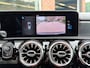 Mercedes-Benz A-klasse 180 Business Solution AMG | Widescreen | Sfeer-Ambiant | Navi | Cruise | Carplay |Black-on-Black