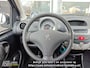 Peugeot 107 1.0 Active | 5-deurs | Airco | Centrale Bediening | Facelift LED |Carplay mogelijk