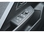 Opel Astra Electric 58 kWh Business Edition Tot 8 Jaar Garantie! | Adaptive Cruise | Elektr. Comfortstoelen | Stuur/Stoelverwarming | Navigatie | Achteruitrijcamera |