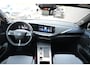 Opel Astra Electric 58 kWh Business Edition Tot 8 Jaar Garantie! | Adaptive Cruise | Elektr. Comfortstoelen | Stuur/Stoelverwarming | Navigatie | Achteruitrijcamera |