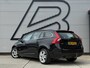 Volvo V60 2.0 D3 Summum 1e Eigenaar|Navi|Trekhaak|PDC V+A|Leder|Stoelverw|Clima|Cruise|D-riem vv in 2021|APK tot 02-2027