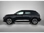 Peugeot e-2008 SUV EV Allure Pack 50 kWh 136pk | Navigatie | Achteruitrijcamera | 3D Cockpit | Climate Control | Cruise Control | Parkeersensoren | Stoelverwarming | Keyless | Bluetooth | Apple CarPlay / Android Auto | DAB+ radio | Elektrisch inklapbare spiegels | Donker getint glas | 17" lichtmetalen velgen |