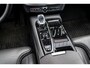Volvo V90 2.0 T6 Plug-in Hybrid AWD Plus Dark | PHEV Long Range | Trekhaak | Nappaleder | Stoelventilatie | Stoelverwarming voor en achter | 360 Graden Camera | Parkeersensoren | Harman Kardon Audio | Keyless Entry | Elektrische Achterklep | Navigatie | Apple Carplay | Android Auto
