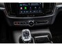 Volvo V90 2.0 T6 Plug-in Hybrid AWD Plus Dark | PHEV Long Range | Trekhaak | Nappaleder | Stoelventilatie | Stoelverwarming voor en achter | 360 Graden Camera | Parkeersensoren | Harman Kardon Audio | Keyless Entry | Elektrische Achterklep | Navigatie | Apple Carplay | Android Auto