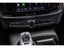 Volvo V90 2.0 T6 Plug-in Hybrid AWD Plus Dark | PHEV Long Range | Trekhaak | Nappaleder | Stoelventilatie | Stoelverwarming voor en achter | 360 Graden Camera | Parkeersensoren | Harman Kardon Audio | Keyless Entry | Elektrische Achterklep | Navigatie | Apple Carplay | Android Auto