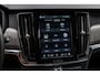 Volvo V90 2.0 T6 Plug-in Hybrid AWD Plus Dark | PHEV Long Range | Trekhaak | Nappaleder | Stoelventilatie | Stoelverwarming voor en achter | 360 Graden Camera | Parkeersensoren | Harman Kardon Audio | Keyless Entry | Elektrische Achterklep | Navigatie | Apple Carplay | Android Auto