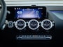 Mercedes-Benz EQA 250+ Business Solution AMG 71 kWh | Panorama dak | Trekhaak